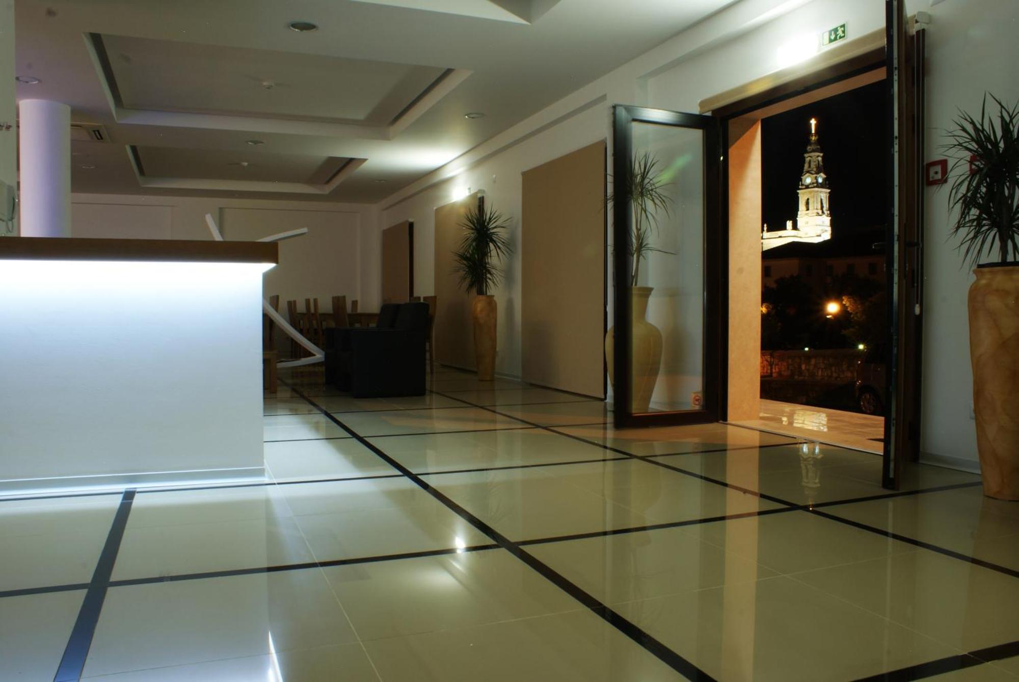 Guest house Santa Noite 2*